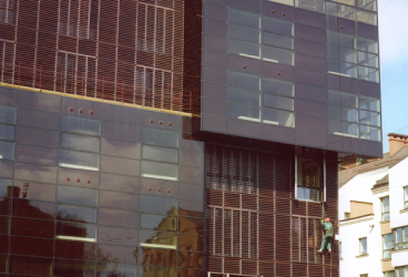 FALKORS Building Industry
