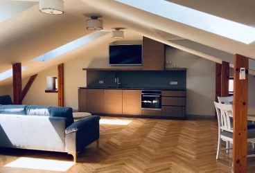 Roze Republikas Apartments